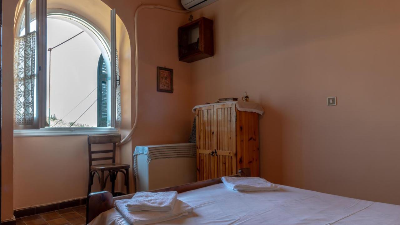 Andrea'S Traditional House Corfu  外观 照片